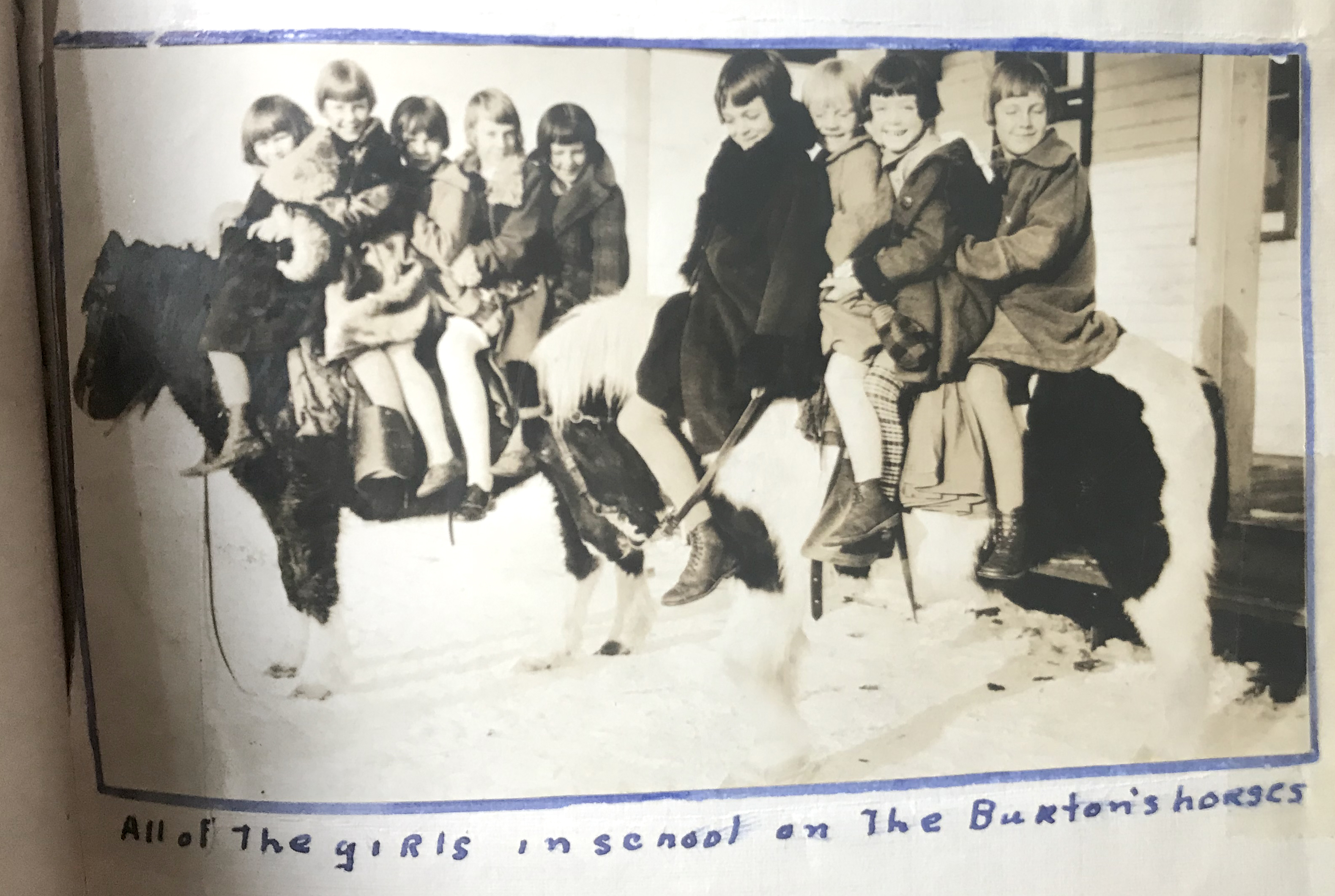 1925 Dorothy and friends on Burton horses